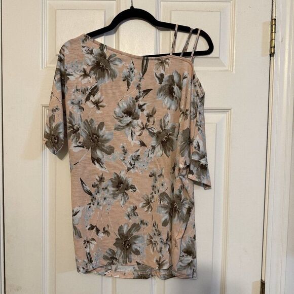 White Birch Pink Floral One-Shoulder Top – Size XL, NWT, Feminine Statement Piec - Picture 1 of 5